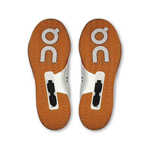 THE ROGER Clubhouse Pro